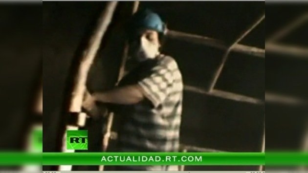 Chile divulga un video inédito del cautiverio de los 33 mineros rescatados hace un año