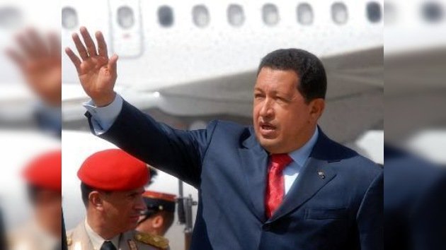 Hugo Chávez recibirá a Mahmoud Abbas
