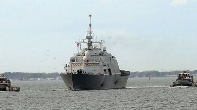 El destructor estadounidense Freedom se dirige a Asia incapaz de superar un combate