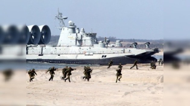 La OTAN se compromete a realizar maniobras conjuntas con Rusia