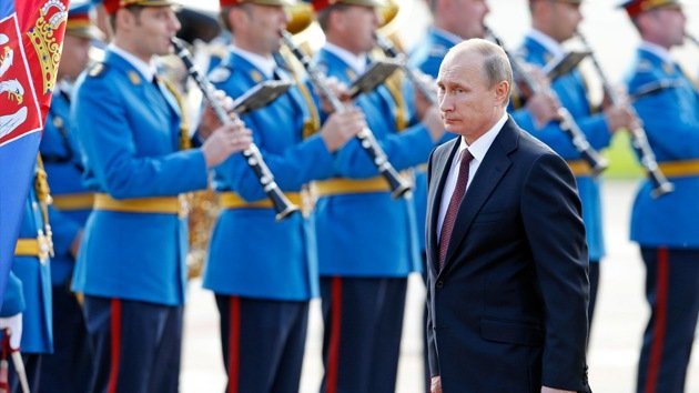 Video: Vladímir Putin visita Serbia