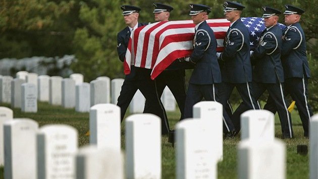 El Pentágono falsifica ceremonias en honor a los soldados caídos