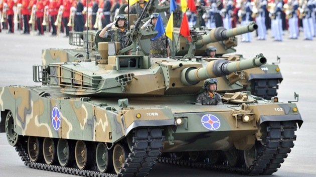 Corea del Sur celebra su mayor desfile militar de la última década