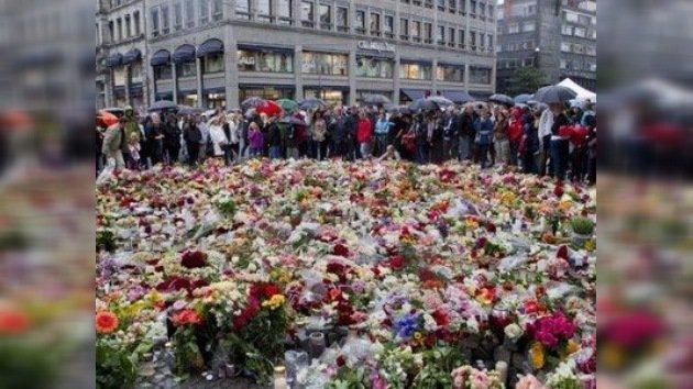 Noruega guarda un minuto de silencio por las víctimas del ‘viernes negro’
