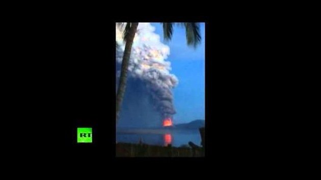 IMPRESIONANTE VIDEO: El volcán Tavurvur entra en erupción en Papúa Nueva Guinea