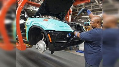 BMW da acceso visual a ensamblaje de coche personalizado