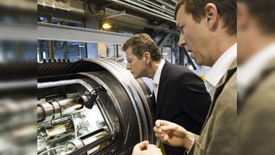 Descubren partícula más rápida que la luz