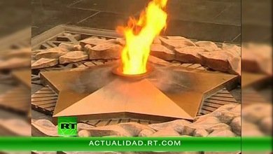 Miles de velas recuerdan que hace 70 años prendió la mecha de la Gran Guerra Patria