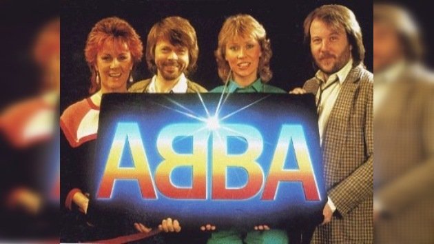 El legendario grupo ABBA intenta reunirse
