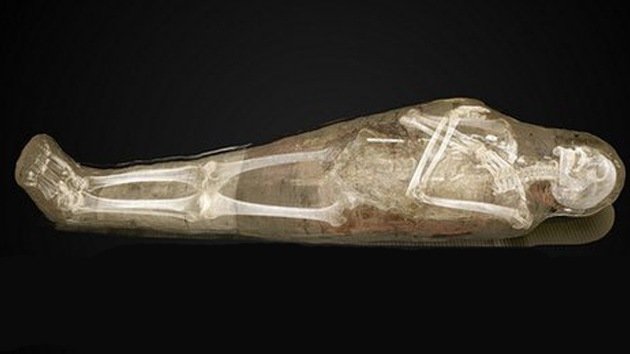 Un museo sueco permitirá a sus visitantes 'desenvolver' a momias egipcias