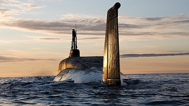 Submarinos nucleares rusos lanzan misiles de crucero durante maniobras en el este