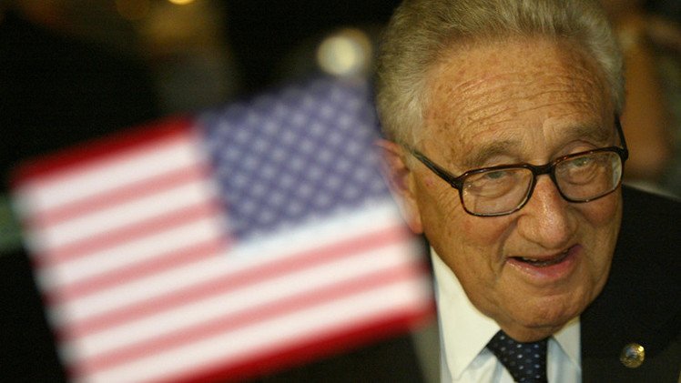 Revelan el papel secreto de Henry Kissinger en el peor desastre industrial del mundo