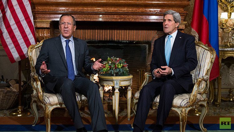Lavrov a Kerry: "Es inviable presionar a Rusia"