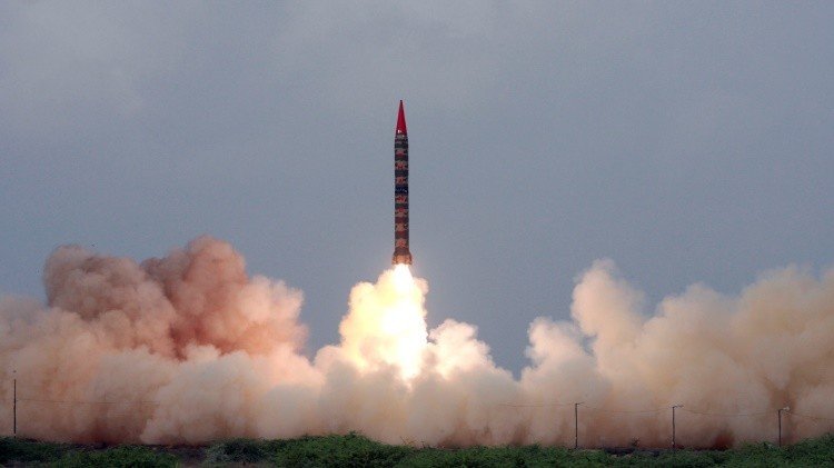 "EE.UU. moderniza sus armas nucleares para una confrontación directa con Rusia"