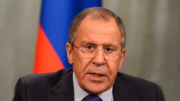 Lavrov advirtió a Kerry que las sanciones podrían socavar el diálogo entre EE.UU. y Rusia