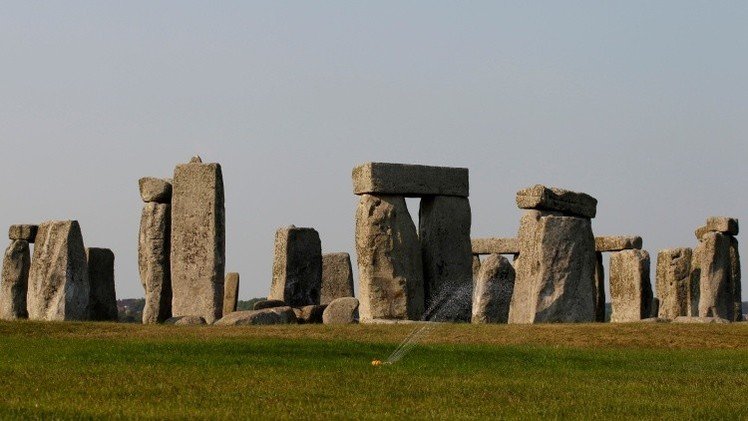 Descubren cerca de Stonehenge un campamento de 6.000 años 
