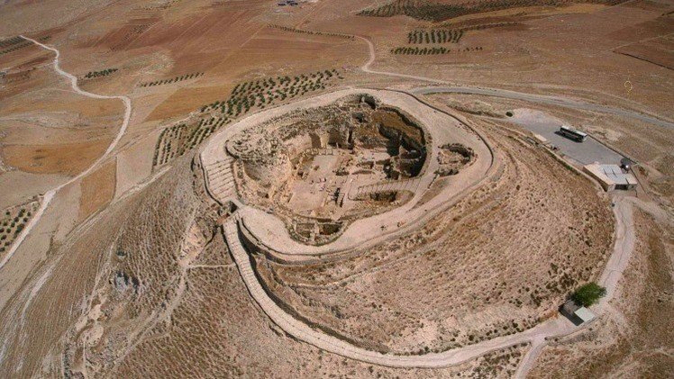 Arqueólogos descubren una entrada oculta del palacio del rey Herodes el Grande