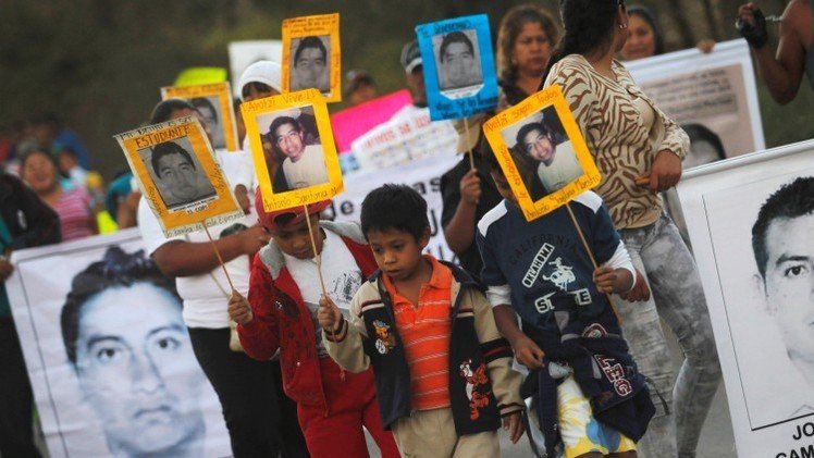 El Gobierno federal de México suspende la búsqueda de los 42 estudiantes