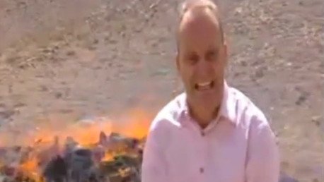 Reportero de la BBC que graba quema de heroína, opio y hachís no puede terminar su informe 