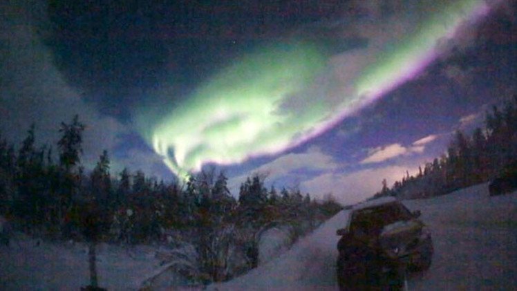 Fotos y video: Impresionante aurora boreal ilumina los cielos del norte de Rusia