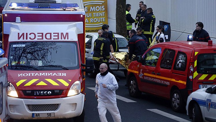 Una policía muerta en un tiroteo en el sur de París 