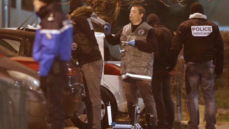 Francia: Se suicida un policía responsable de la investigación del ataque a 'Charlie Hebdo'