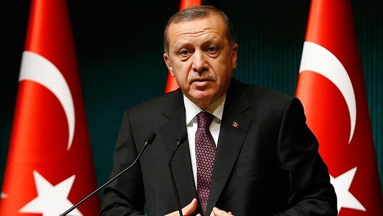 El presidente turco acusa a Occidente de hipocresía ante los ataques contra 'Charlie Hebdo' 