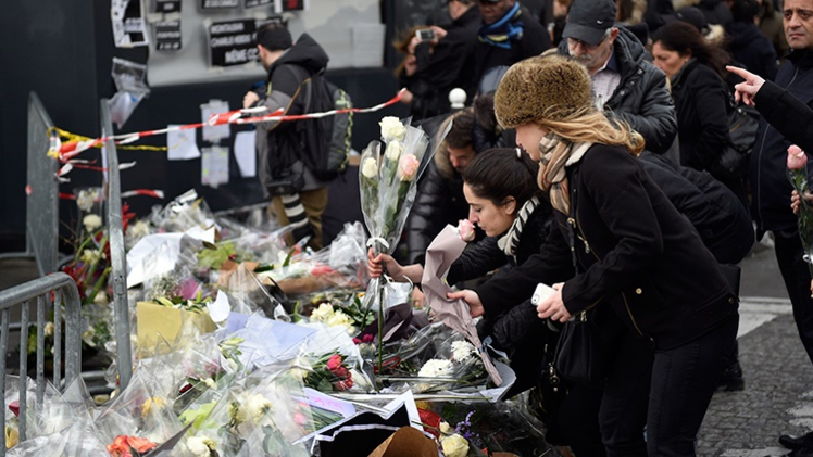 Primeras y escalofriantes imágenes del ataque de un yihadista al supermercado judío de París 