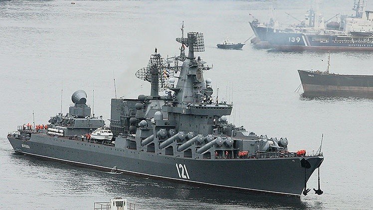 El buque insignia de la Flota del Mar Negro rusa entra en el Mediterráneo