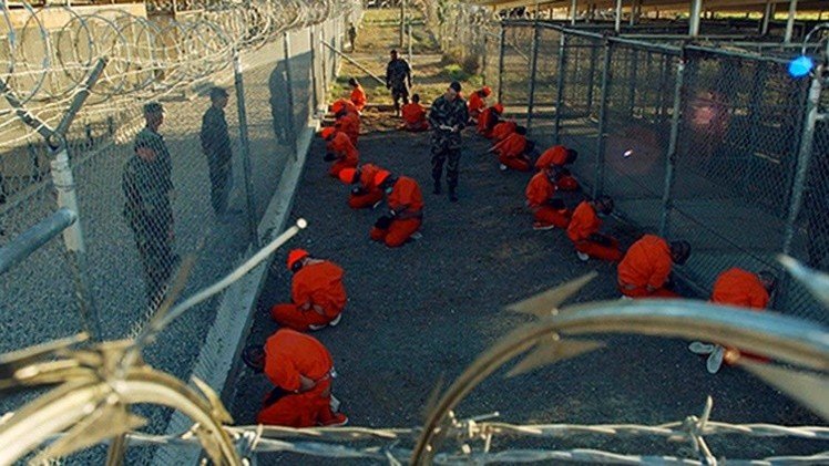 Exguardia de Guantánamo asegura que la CIA mató a prisioneros haciéndolo parecer suicidios