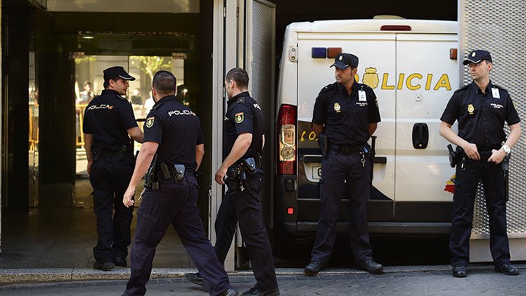 La Policía de Madrid pide armas largas y pinchos antihuida por la amenaza yihadista 
