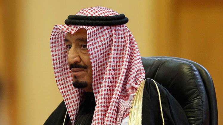 Analistas: El nuevo rey de Arabia Saudita podría ser imprevisible 