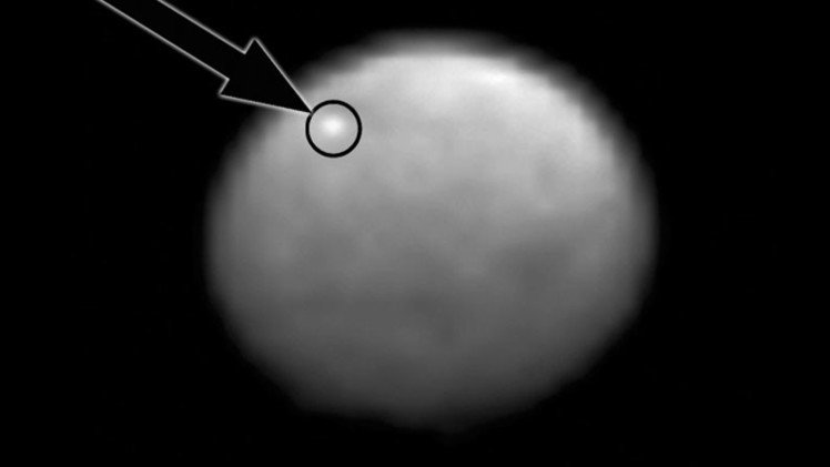 Foto: Un punto misterioso sobre planeta enano Ceres deja perplejos a los científicos de la NASA