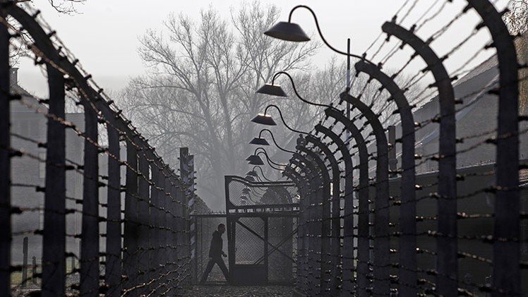 Video: El campo de concentración de Auschwitz-Birkenau, a vista de dron