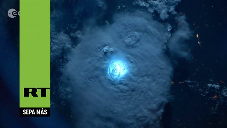 Espectaculares imágenes: ¿cómo se ve un rayo desde el espacio? 