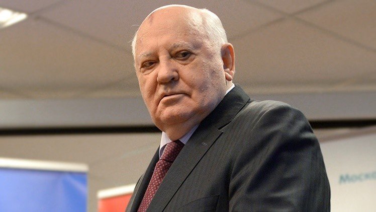 Gorbachov: "La guerra fría entre EE.UU. y Rusia puede ponerse pronto 'caliente'"