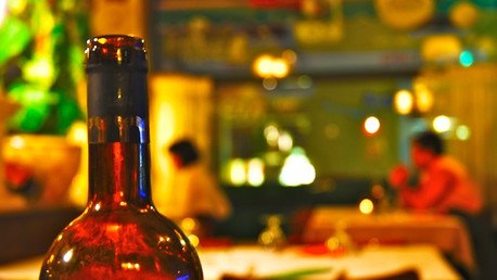 La adicción al trabajo causa alcoholismo