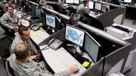 Snowden: La NSA desarrolla armas cibernéticas para una guerra digital