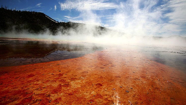 ¿Cuenta atrás? Geólogo predice una inminente explosión volcánica en Yellowstone