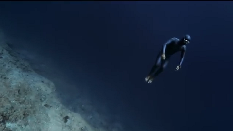 Impresionante vídeo: gravedad cero en el fondo marino