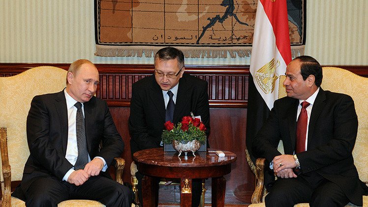 Moscú y El Cairo acuerdan construir una central nuclear en Egipto