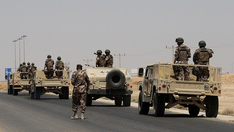 Jordania envía miles de soldados a la frontera con Irak para combatir al EI