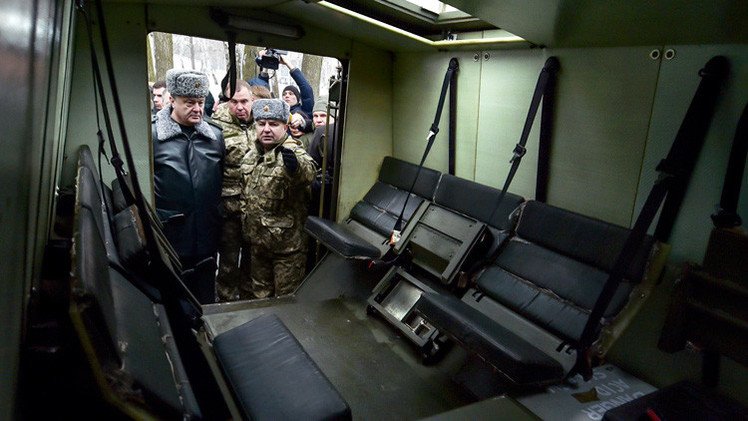 Reino Unido confirma la entrega de vehículos blindados al Ejército ucraniano