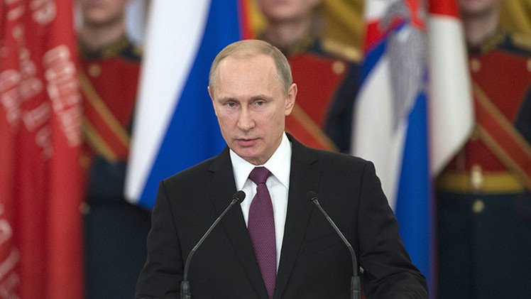 Putin: "Rusia siempre tendrá una respuesta adecuada a cualquier presión exterior"
