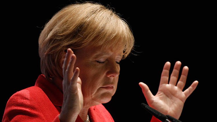 "El desorden y la miopía política es el estilo particular de Angela Merkel"