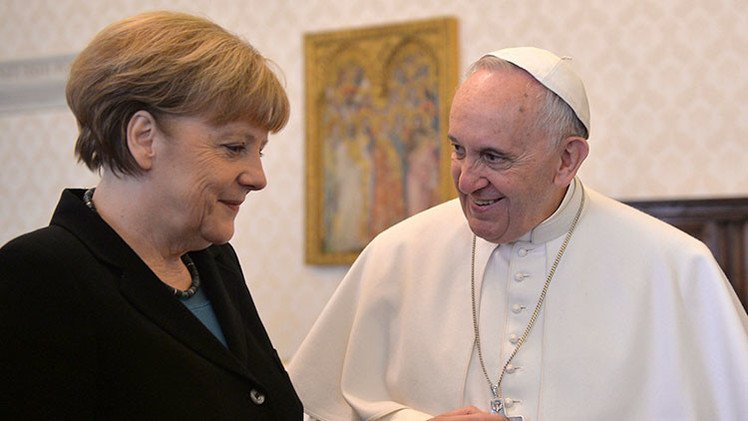 Francisco a Merkel: "Hay que proteger a los pobres"