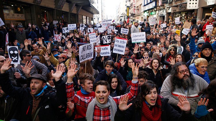 España:  La masiva protesta rechazará el nuevo decreto universitario '3+2'