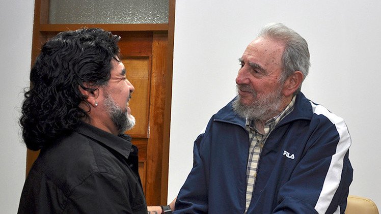 Diego Maradona: "Fidel Castro está más vivo que nosotros"