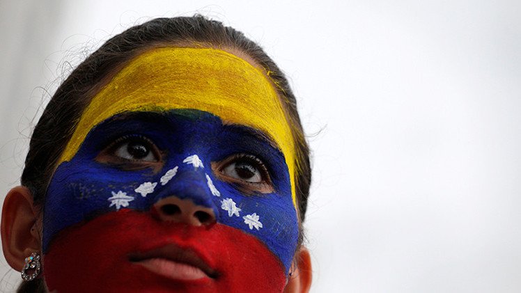 Canciller de Venezuela: "EE.UU. vende terribles mentiras sobre nuestro país"