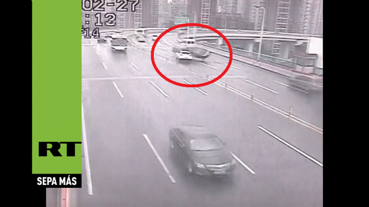 Brutal accidente de tráfico en Shanghái, China 